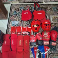 کیسه بوکس و دستکش بوکس و کلاه و زانو بند|تجهیزات ورزشی|تهران, چیتگر شمالی|دیوار