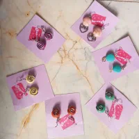 گوشواره‌های سنگ فیروزه با رنگ های مختلف و زیبا