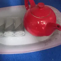 قوری دیس نمکدان و بطری اب ارزان