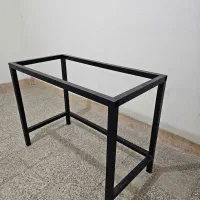 ۲ میز آهنی