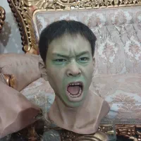 مجسمه سیلیکونی خیلی وافعی