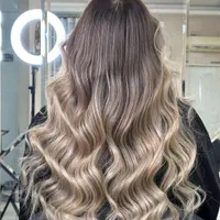 خدمات تخصصی رنگ و لایت/کراتین/احیا با تخفیف ویژه|خدمات آرایشگری و زیبایی|مشهد, طلاب|دیوار