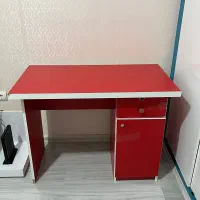 میر تحریر یا میز کامپیوتر