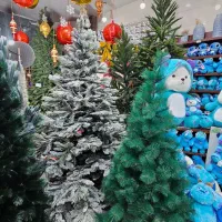 درخت کریسمس|گل مصنوعی|اصفهان, مهدی آباد|دیوار