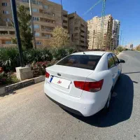 سراتو اتومات ۲۰۰۰ مدل 1395