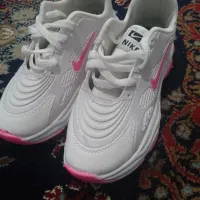 کفش اسپورتی نایک