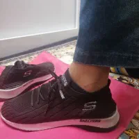 کفش اسکیچرز