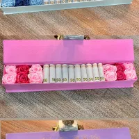 مناسبت روز مادر زن سوپرایز باکس پول