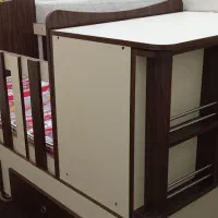 تخت نوزاد و نوجوان