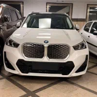 بی ام و ix1 با کیت M سفید مدل 2025 خشک با مدارک