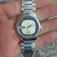 ساعت اورینت