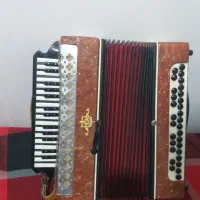 فروش آکاردئون  .قارمان