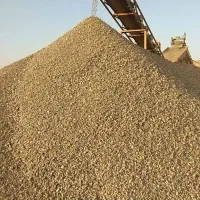 شن نخودی بادومی بر حیاط در زهک‌و اطراف