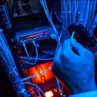 خدمات تخصصی کامپیوتر و شبکه در کرمانشاه