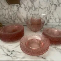 ظروف صورتی پیچ دورالوکس و ورکو