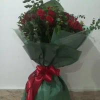 دسته گل رز و رز مینیاتوری بزرگ