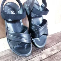 کفش تابستانی|کیف، کفش، کمربند|نجف‌آباد, صالح آباد|دیوار