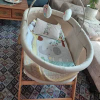 تخت و‌گهواره بچه کنار تخت مادر|تخت و سرویس خواب|تهران, جنت‌آباد شمالی|دیوار