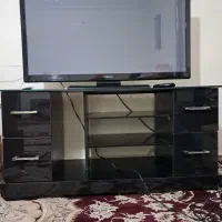 میز تلویزیون|میز تلویزیون|هشتگرد, هشتگرد قدیم|دیوار