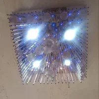 سه عدد لوستر سقفی و آیفن تصویری