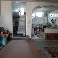 اجاره منزل 2 خوابه حیاط دار بلوار سرداران کوچه 14|اجارهٔ خانه و ویلا|شیراز, ریاستی|دیوار