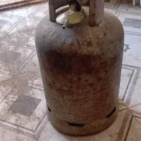 یک عدد بوتان با لایتور