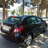 جیلی امگرند هاچ بک