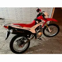 موتورسیکلت تریل پرواز