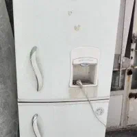 یخچال ، میز تلویزیون