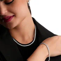 سرویس تنیس اصلی