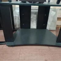 تلویزیون نیم ال سی دی به همراه میز|تلویزیون و پروژکتور|کرمان, |دیوار