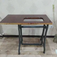 میز چرخ خیاطی پایه فلزی