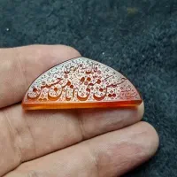 نگین گردنبد