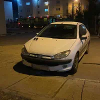 پژو ۲۰۶ Sd تیپ ۵ موتور بزرگ tu5 دوررنگ v8 مدل ۹۰