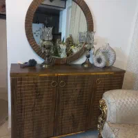 آینه و کنسول