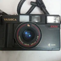 دوربین عکاسی YASHICA.