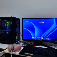 کیس گیمیگ به همراه مانیتور|رایانه رومیزی|شهرکرد, |دیوار