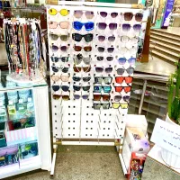 فروش استند عینک