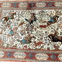 فرش دستباف تمام ابریشم قم ۴ متری عتیقه|فرش|تهران, هوانیروز|دیوار