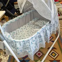 گهواره و تخت کنار مادر برقی برند براوو|تخت و صندلی بچه|شیراز, شهرک بهشتی|دیوار