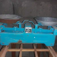 ترازو بفروش میرسد