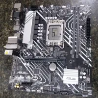 چند قطعه کامپیوتر به فروش میرسد