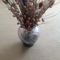 گل و گلدان شیشه ای