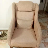 مبلمان راحتی ۷نفره همراه با میز جلو مبلی