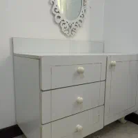 تخت نوجوان بهمراه تشک و کمد و میز قراردادن لوازم|تخت و سرویس خواب|قائمشهر, |دیوار