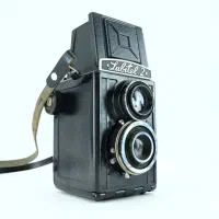 دوربین لوبیتل ۲ - Lubitel 2|دوربین عکاسی و فیلم‌برداری|الوند, |دیوار