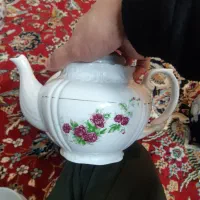 قوری چینی گل سرخی