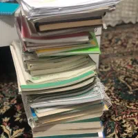 کتاب درسی و کمک درسی