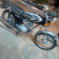 هندا۱۲۵ سیلندربزرگ۵دنده خیلی تمیزوپرشتاب|موتورسیکلت|میبد, |دیوار