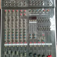 سیستم صوت و نورپردازی شامل باند ساب میکسر